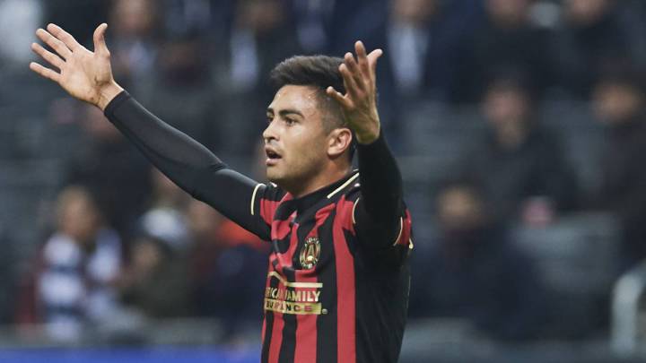 Al interior del equipo se habló sobre la continuidad del atacante argentino, quien vino de menos a más en su desempeño durante la temporada 2019.