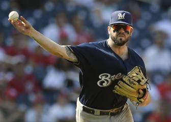 Moustakas, a defender la franela de Reds hasta 2023