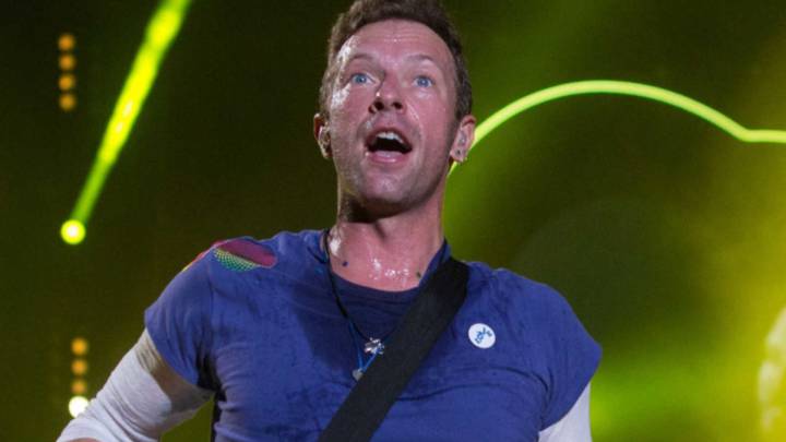 Chris Martin de Coldplay, acepta su homofobia durante entrevista
