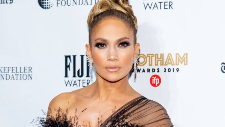 Jennifer Lopez acapara miradas en los Gotham Awards
