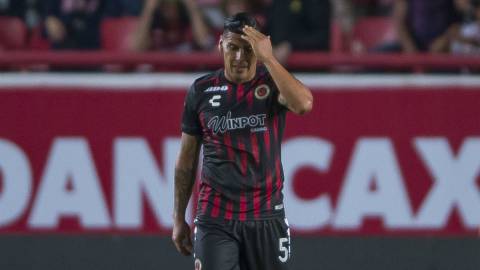 El mundialista mexicano confesó que estuvo cerca de jugar en la Major League Soccer, pero al final los Tiburones lo convencieron de no irse del país.
