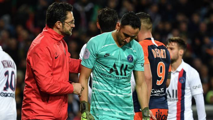 Golpean en la cabeza a Keylor Navas con una botella