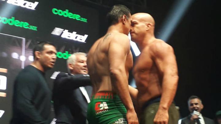 Pesaje entre Alberto del Rio y Tito Ortiz