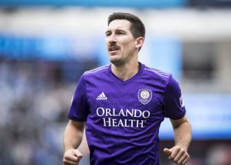 Galaxy recurre a la experiencia para reforzar la media cancha