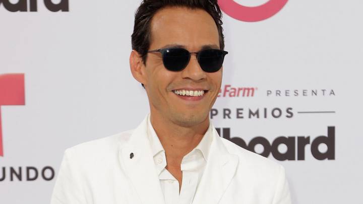 Terrible incendio acaba con el lujoso yate de Marc Anthony