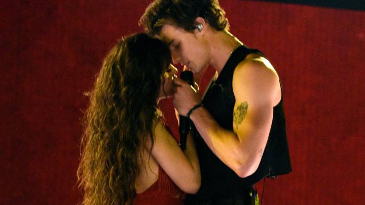 Graban a Shawn Mendes y Camila Cabello en pleno romance