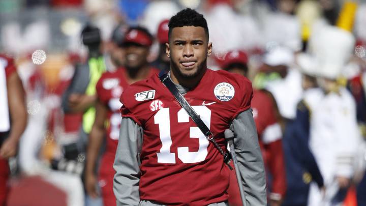 Tua Tagovailoa con Alabama