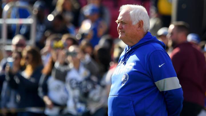 Wade Phillips en las laterales con Rams