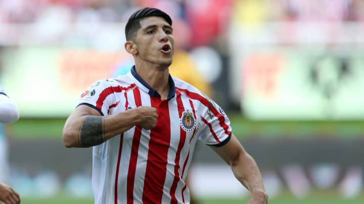Alan Pulido espera que jugar en Sporting lo catapulte a selección