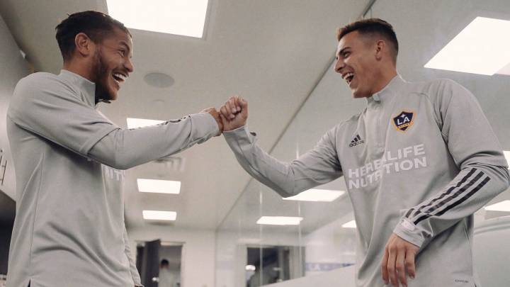 Jona y compañía se presentan a pretemporada; falta Chicharito