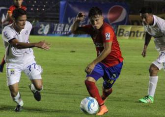 Comunicaciones logra gran remontada ante Municipal