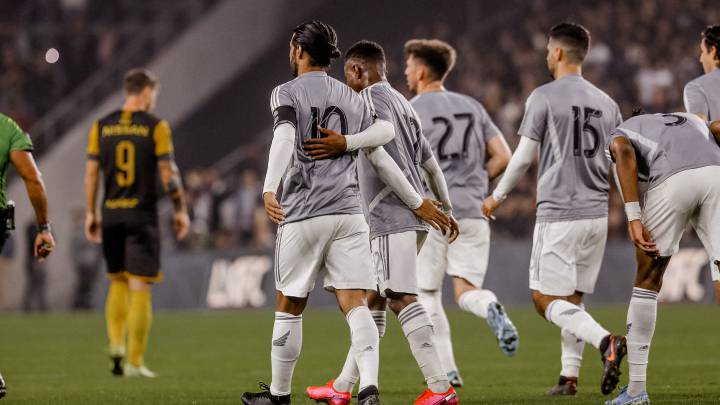 LAFC venció a Peñarol en su primer amistoso de la temporada
