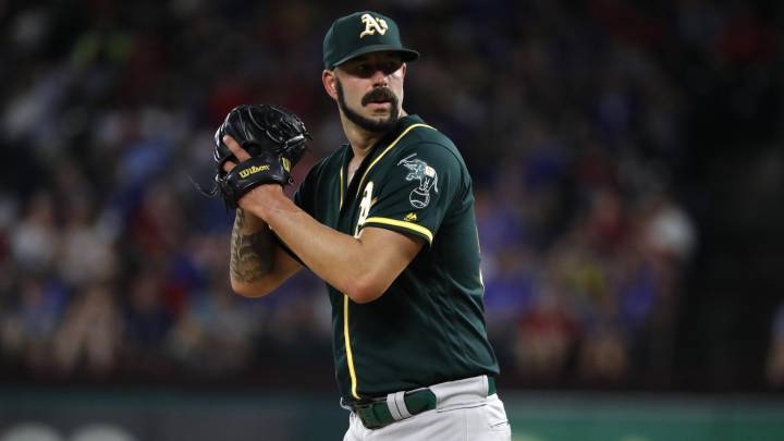 Mike Fiers