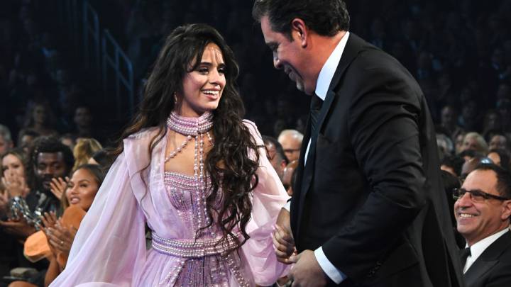 Camila Cabello hace llorar a su padre durante los Grammy