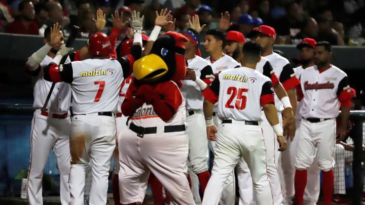 Juego de los Cardenales de Lara