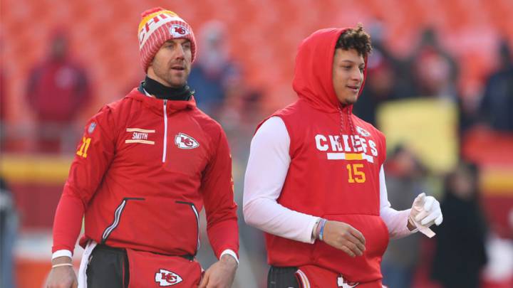 Alex Smith y Patrick Mahomes con Chiefs