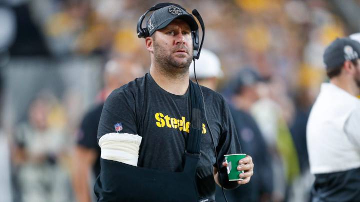 Ben Roethlisberger en la banca