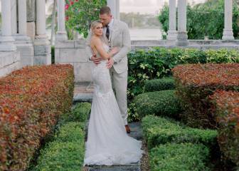 JJ Watt y Kealia Ohai se casaron el sábado en Bahamas