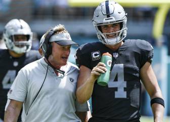 Jon Gruden, feliz con el trabajo de Derek Carr