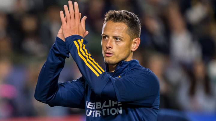 Chicharito y LA Galaxy rinden tributo a Kobe Bryant