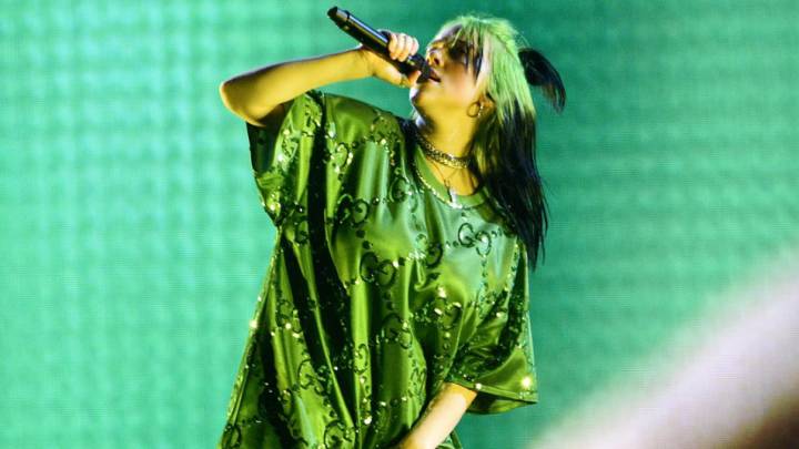 Billie Eilish muestra su cuerpo como protesta al body shaming