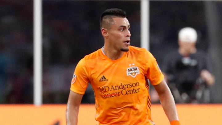 Darwin Cerén estalla contra liga de El Salvador por reducción de sueldos