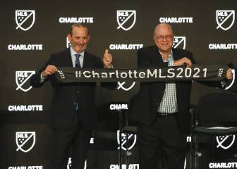 Dueño de Charlotte y Panthers hace donación millonaria
