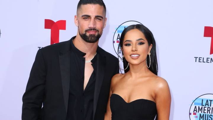 Así es como Becky G y Sebastian Lletget pasan la cuarentena