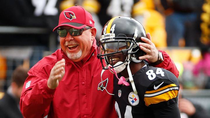 Bruce Arians y Antonio Brown