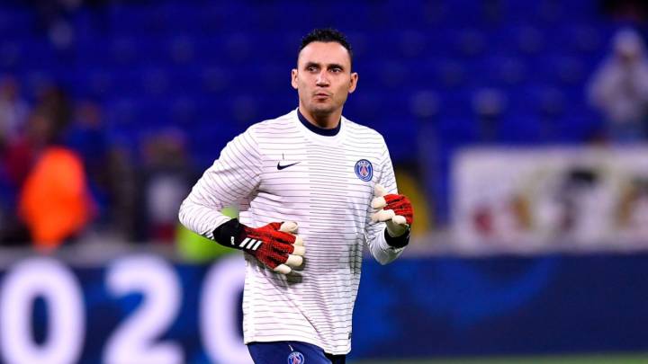 Keylor Navas da clases de salsa mientras está en cuarentena