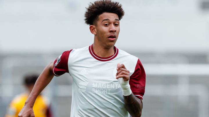 Chelsea y Arsenal buscan fichar al estadounidense Chris Richards