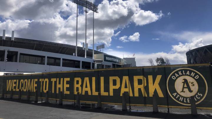 Exterior del Oakland-Alameda County Coliseum