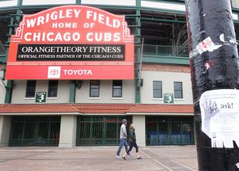 Dos empleados de los Cubs dan positivo por coronavirus