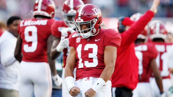 Tua Tagovailoa con Alabama
