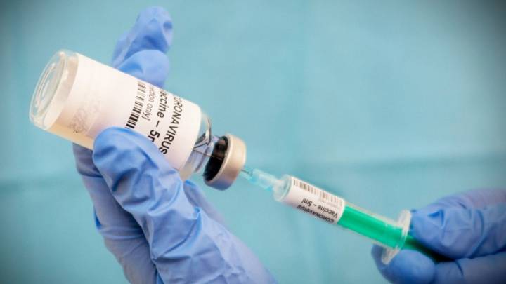 ¿Me protege la vacuna de la gripe contra el coronavirus?