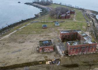 Coronavirus en NY: Se disparan entierros en Hart Island