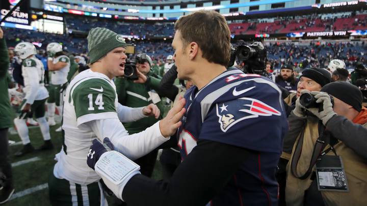 Sam Darnold y Tom Brady