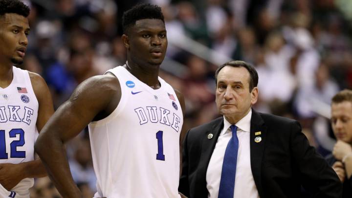 Zion Williamson y Mike Krzyzewski