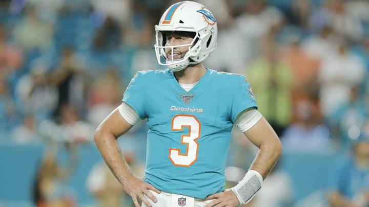 Josh Rosen con los Dolphins