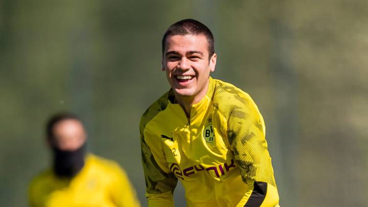 Giovanni Reyna volvió en victoria del Dortmund sobre Wolfsburgo
