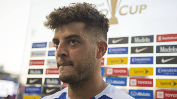 Steeven Saba, clon de Vela, sufre fractura en el pie izquierdo