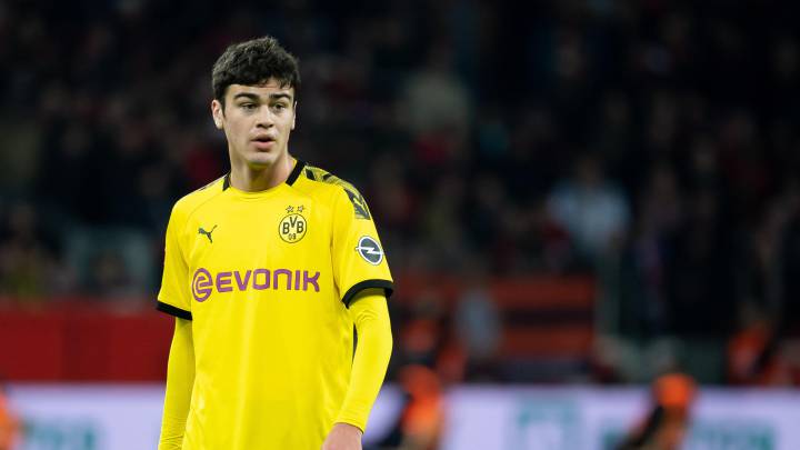 Gio Reyna el tercer jugador más joven en jugar a 10 partidos en Bundesliga