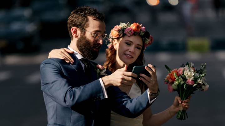 Coronavirus en USA: ¿Están verificadas las bodas virtuales durante la pandemia?