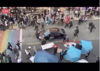Caos total: ¡intentó atropellar y dispararle a manifestantes!