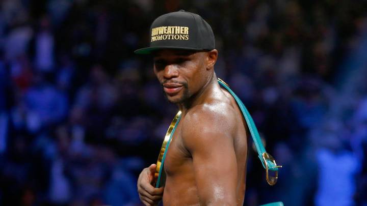 Floyd Mayweather en pelea de box