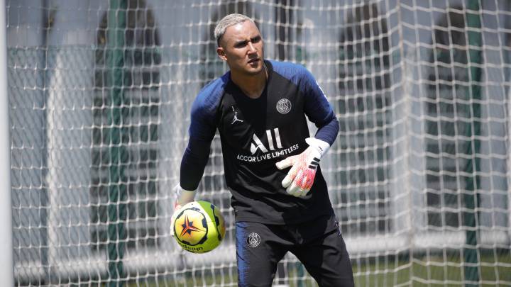 Keylor Navas regresó a los entrenamientos con el PSG