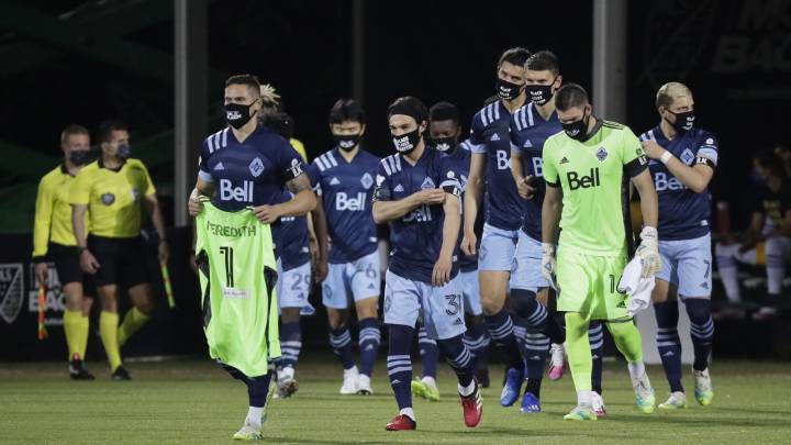 Recientemente el portero de los Whitecaps de la MLS perdió a su madre y tuvo que dejar “la burbuja” de Orlando para estar con sus familiares.
