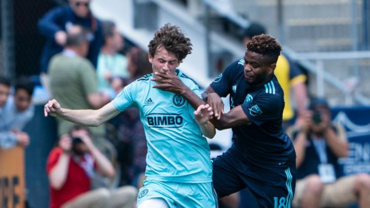Borussia Mönchengladbach pone la mira Brenden Aaronson