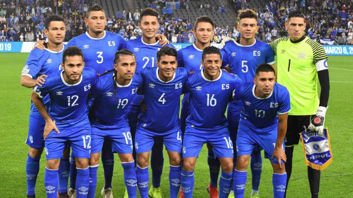 FIFA lanza advertencia de posible suspensión a El Salvador