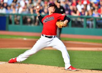Plesac sale con amigos; Indians lo envían a casa